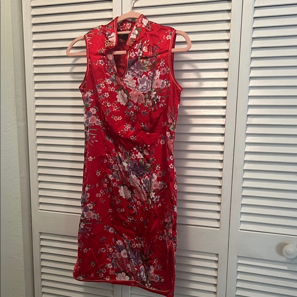 Xuan tang Dresses & Skirts - Chic Red Floral Midi Dress